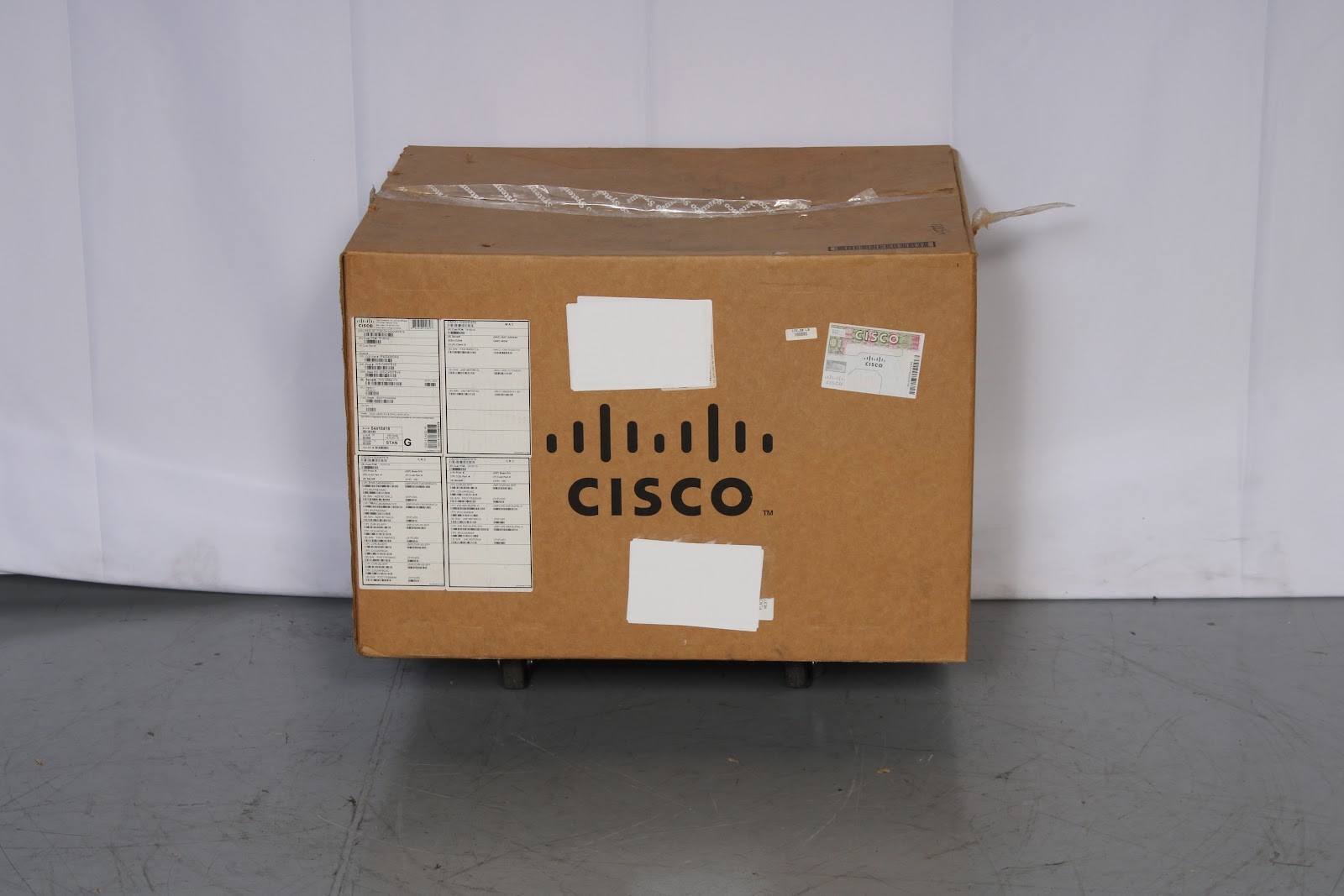 Cisco WS-4507R+E Catalyst 4507R+E Modular Ethernet Switch - New Open Box