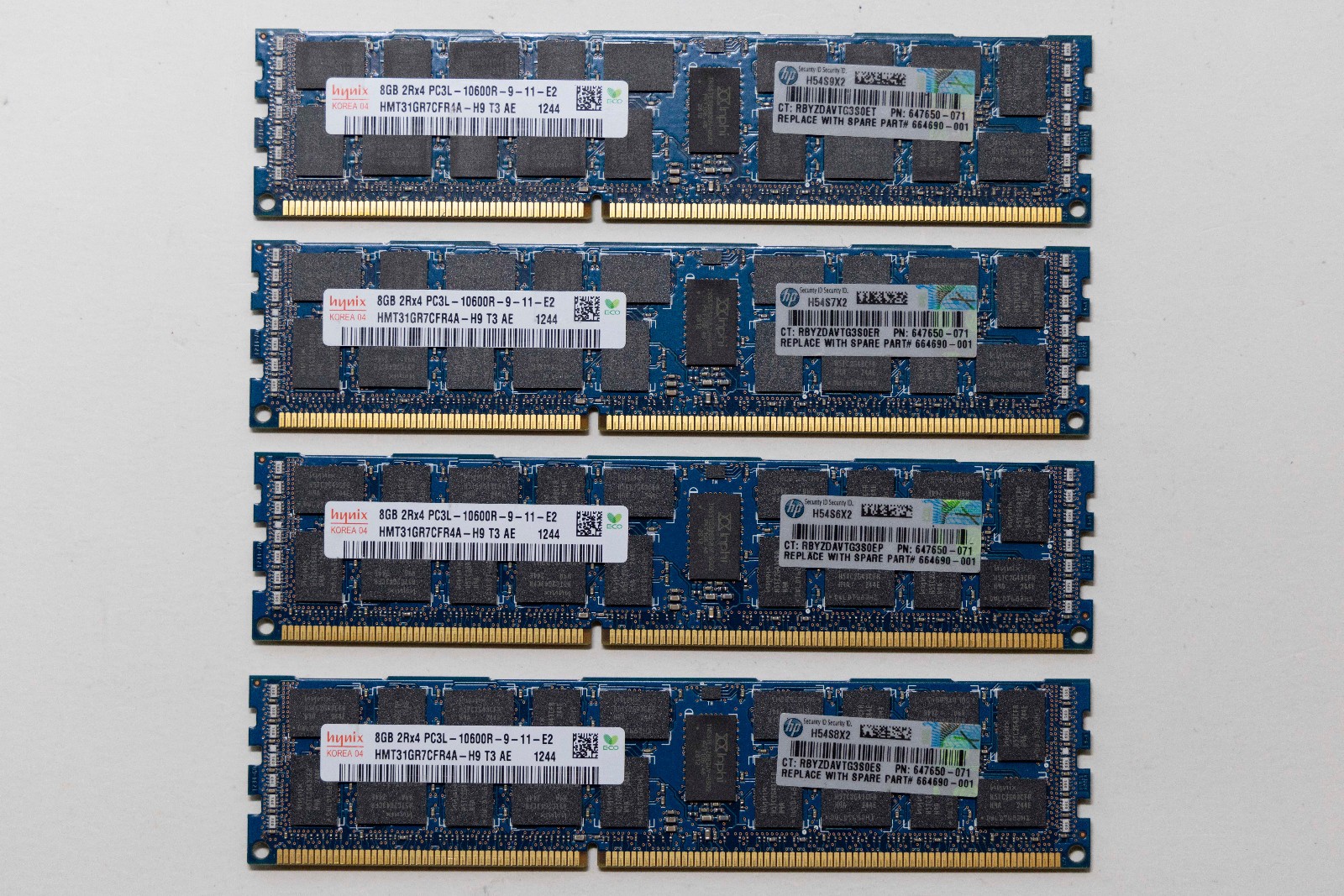 Set of 4 8GB (32GB) Hynix DDR3-1333 PC3-10600R 2Rx4 ECC Server Memory RAM
