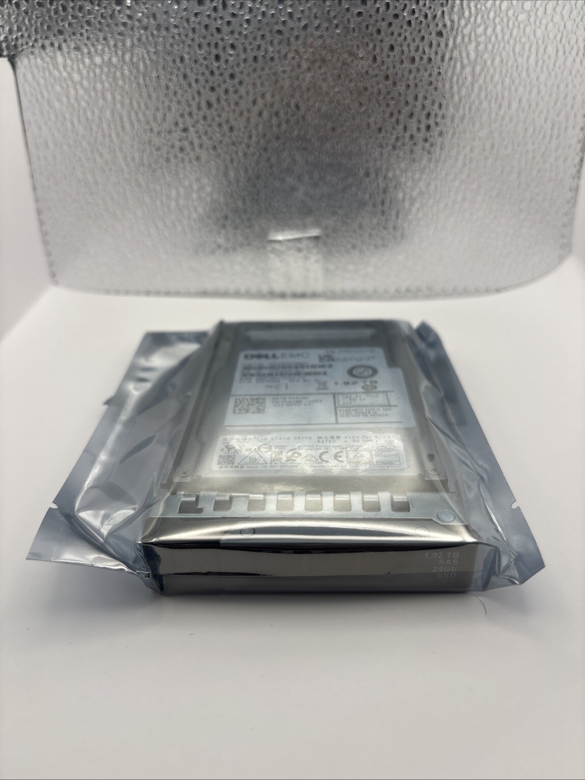 Dell 0VRTN9 VRTN9 1.92TB SAS 24Gbps RI BiCS SSD 2.5' w/Caddy. Same day shipping