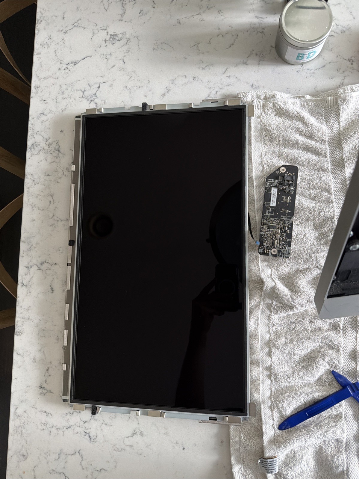Apple iMac  A1311 LG LCD 21.5” Screen Display Panel- LM215WF3 (SL) (A1)