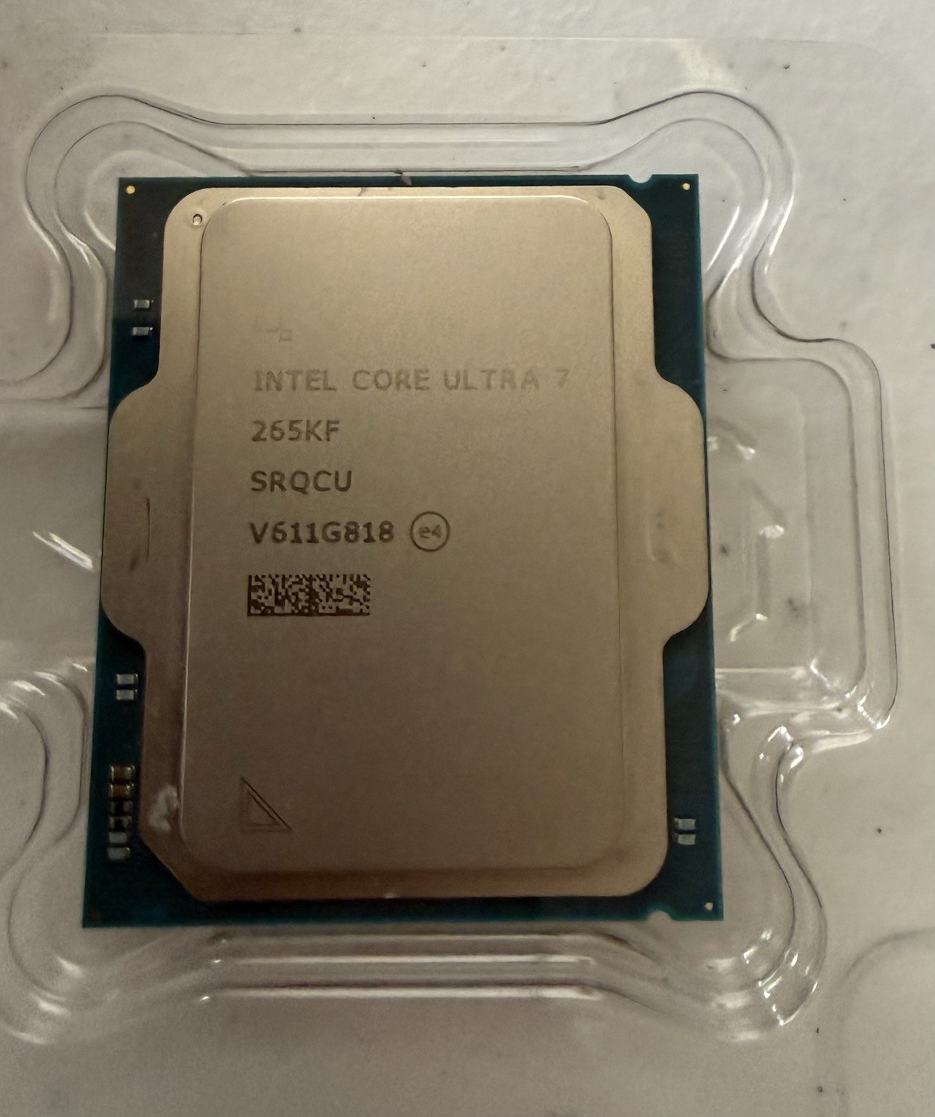 Intel Core Ultra 7 265KF 20-Core LGA 1851 Desktop Processor CPU