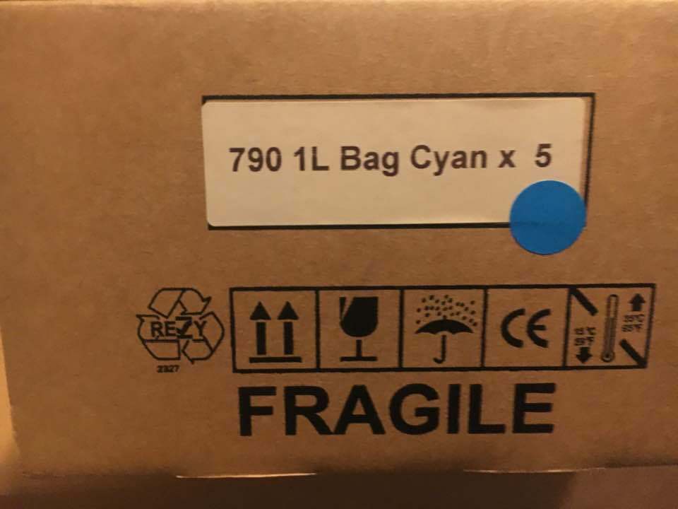 HP 790 Ink Bags x 5  - 1000ml - CYAN - HP D/Jet 9000s - Old Stock Unopened
