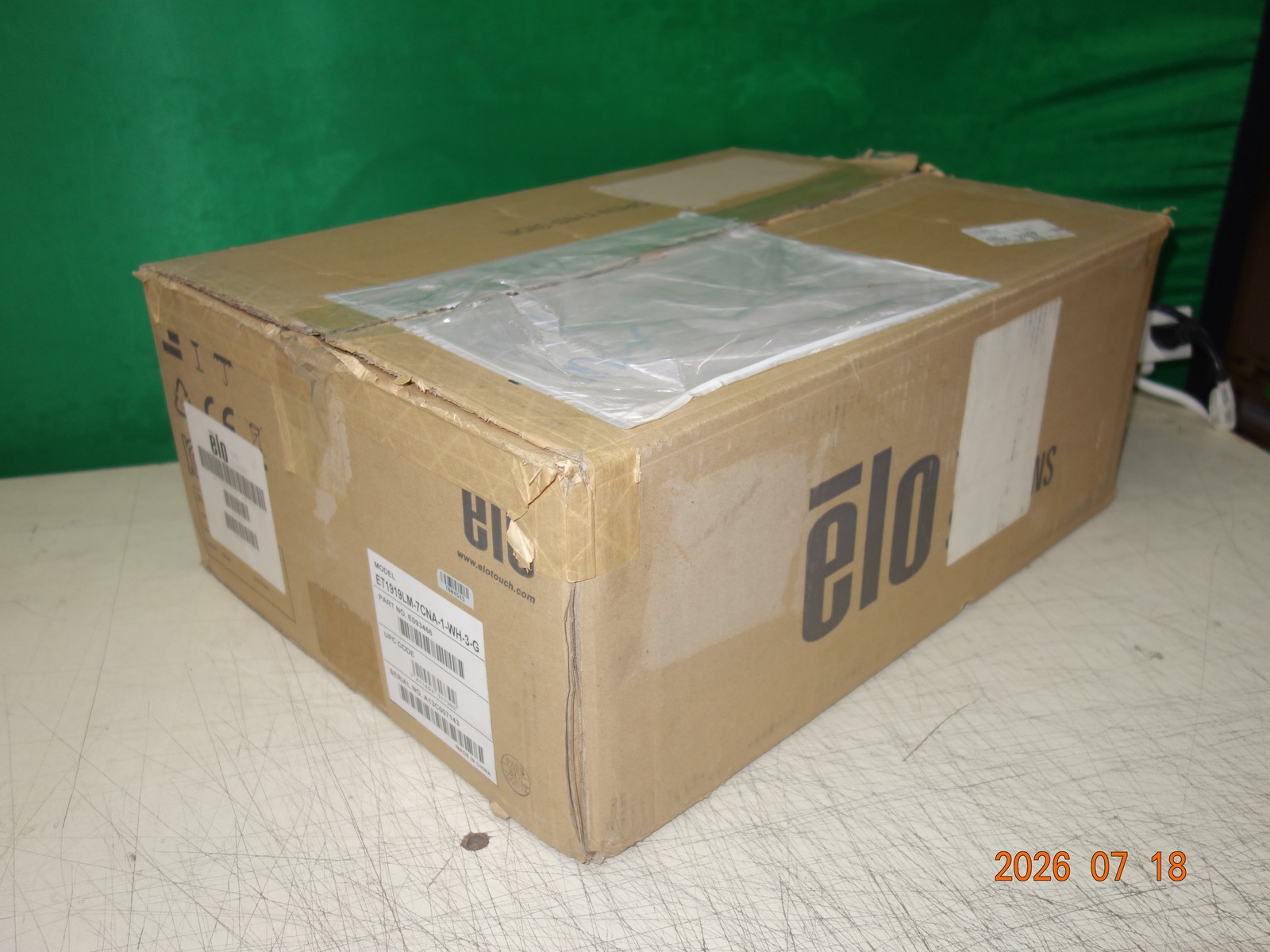 Elo ET1919LM-7CNA-1-WH-3-G 19-inch Medical Desktop Touchmonitor E093466 * NEW