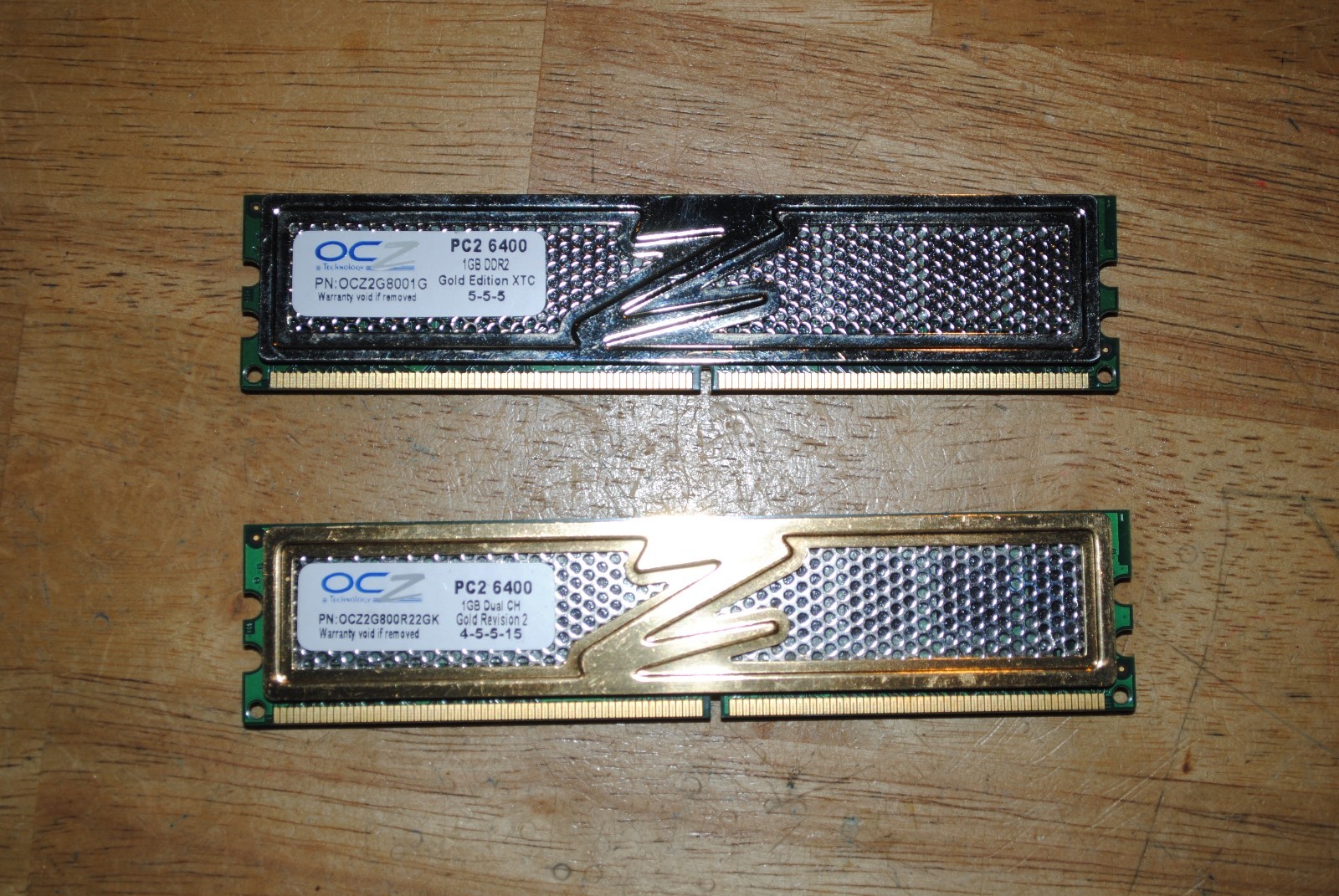OCZ Gold Edition  2GB 2X1GB DDR2-6400 OCZ2GB001G desktop RAM 