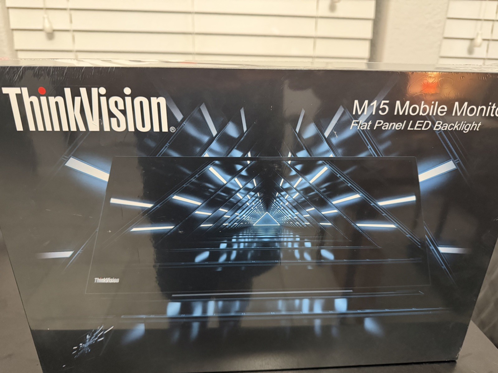 Lenovo ThinkVision M15 15.6 FHD IPS Portable USB-C Mobile Monitor 62CAUAT1WL NEW