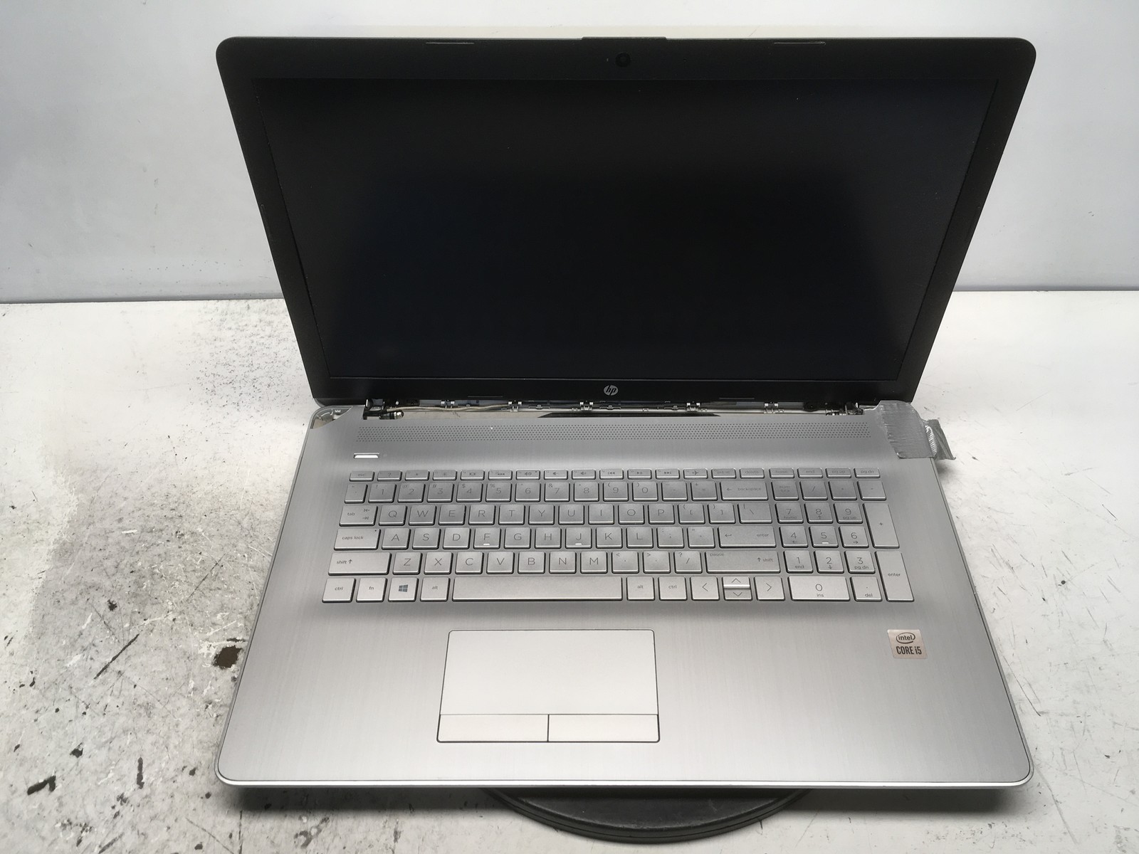 HP 17-BY2053CL Intel i5-10210U 1.6GHz 12 GB NO HDD / Batt
