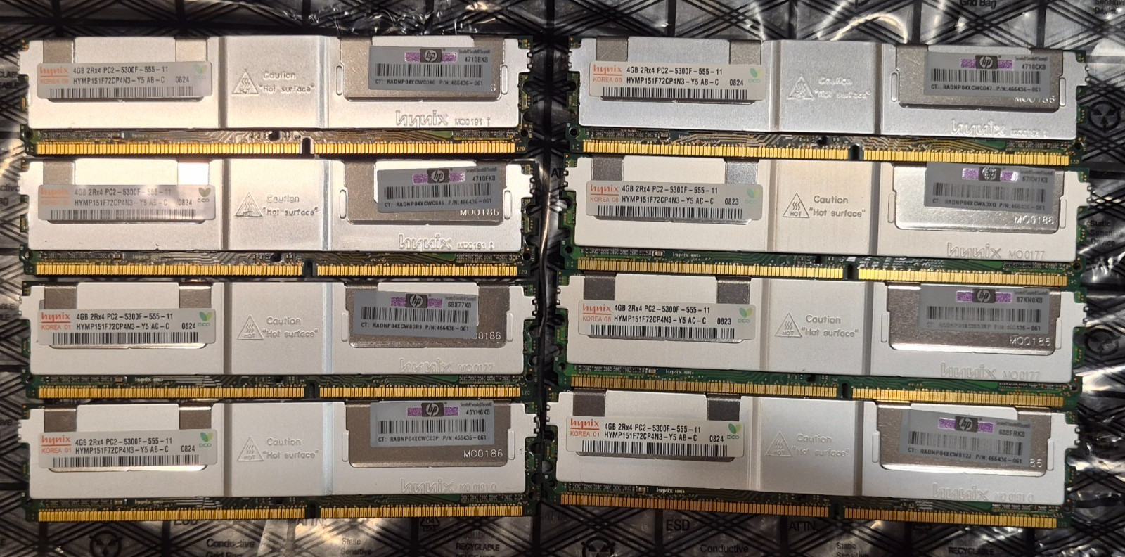 32GB Lot (8x 4GB) Hynix PC2-5300F DDR2 466436-061 HYMP151F72CP4N3-Y5