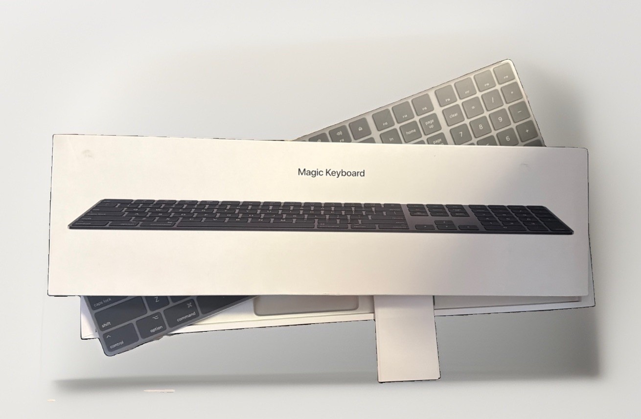 Apple Magic Keyboard Numeric Space Gray (MRMH2LL/A) Brand New Open Box No Cord