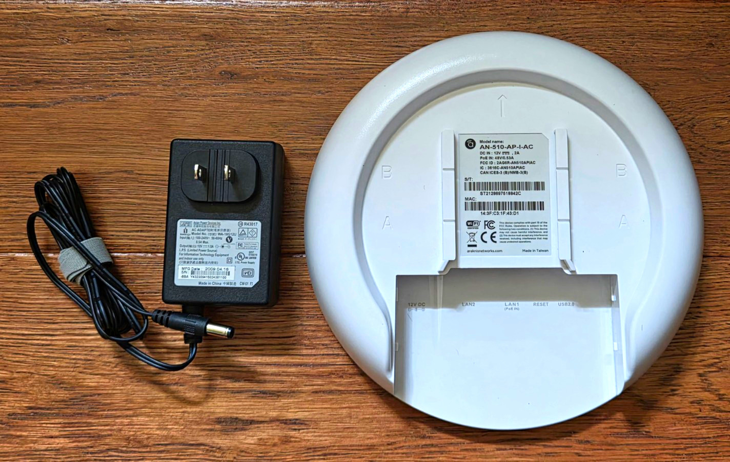Araknis Networks - Wireless Indoor Access Point - Model# 510-AP-I-AC