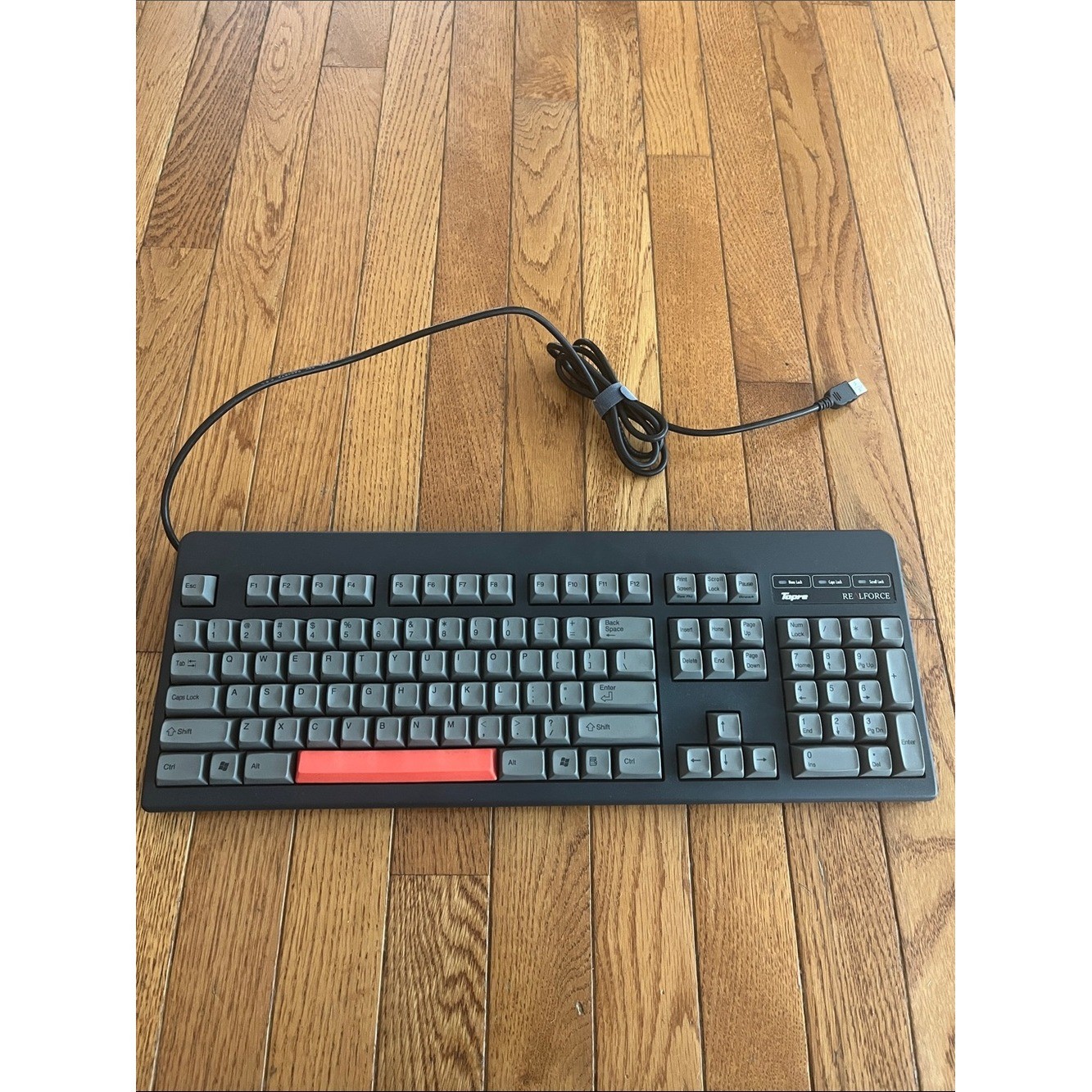 Realforce Topre 104UG-HiPro Keyboard Sculpted Keycap QWERTY Red Japan Gray