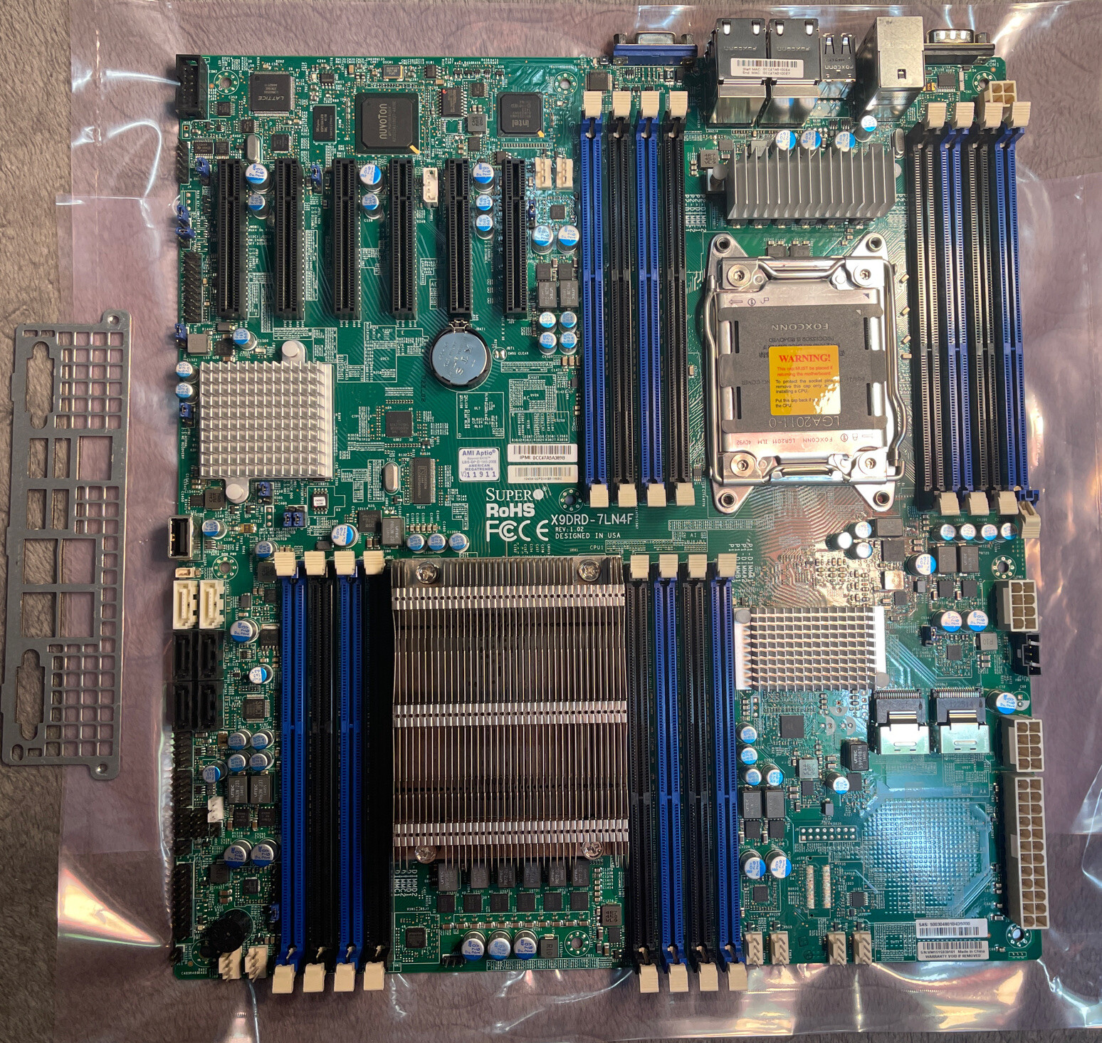 Supermicro X9DRD-7LN4F-JBOD Dual LGA-2011 E-ATX Motherboard W/ E5-2630V2