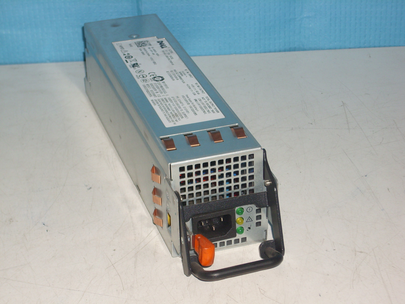 DELL PowerEdge 2950 Power Supply ATSN 7001452-J000 or Z750P-00 CN-0C901D-16293