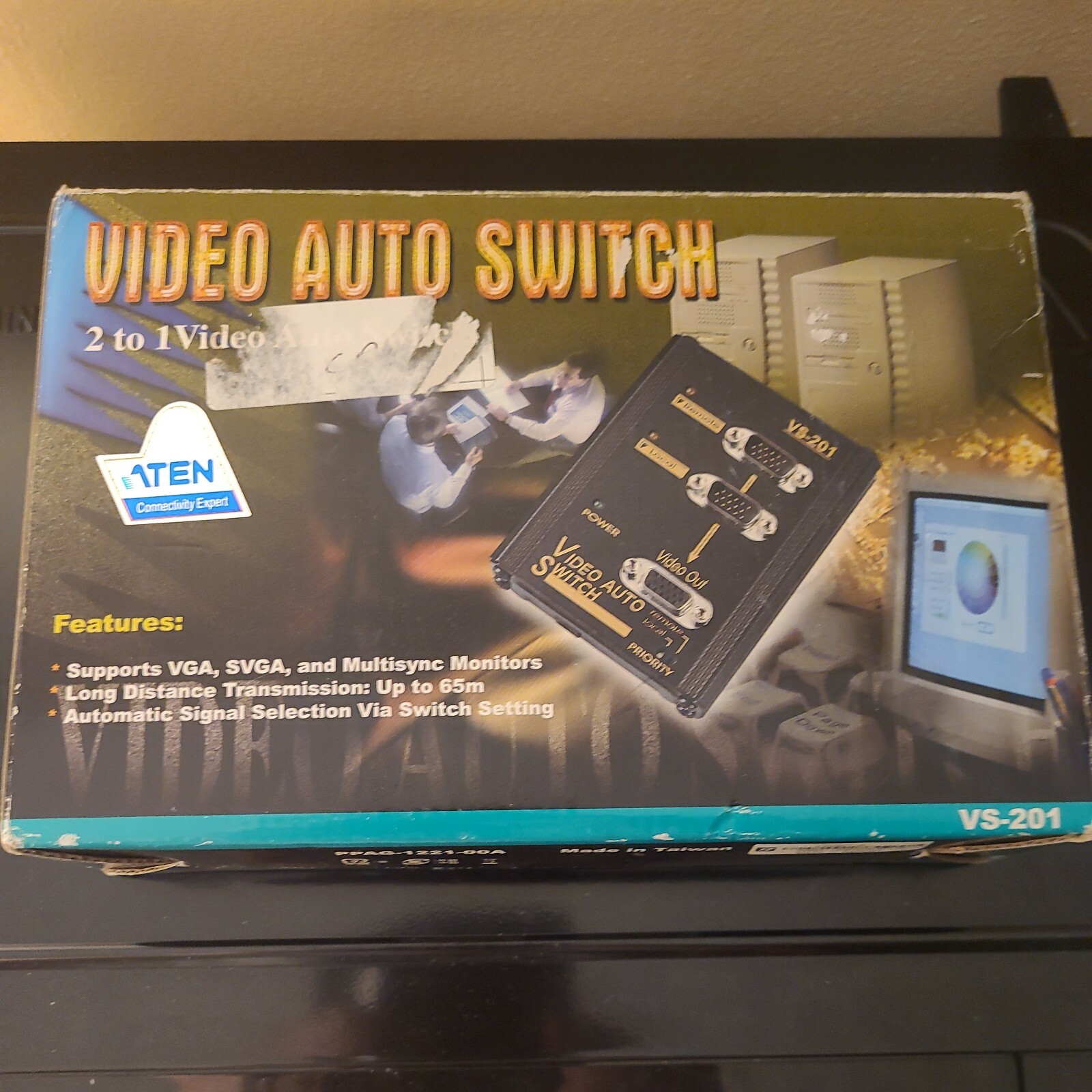 Monitor Selector Switch ATEN VS-201 2 PC to 1 display