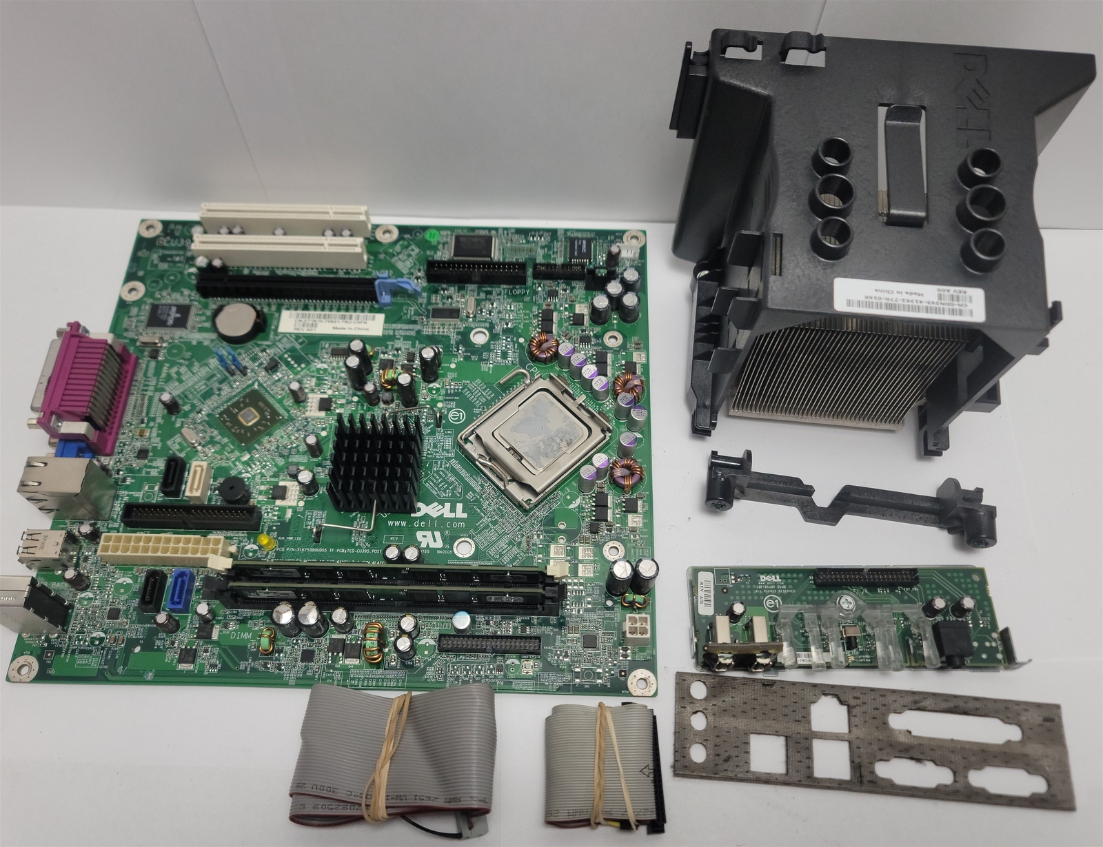 Dell 0TY915 Motherboard + Pentium E2160 Dual Core + 3.5 GB DDR2 + Xtras