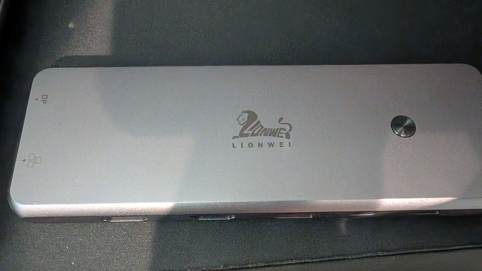 Lionwei 12 in 1 USB-C docking station