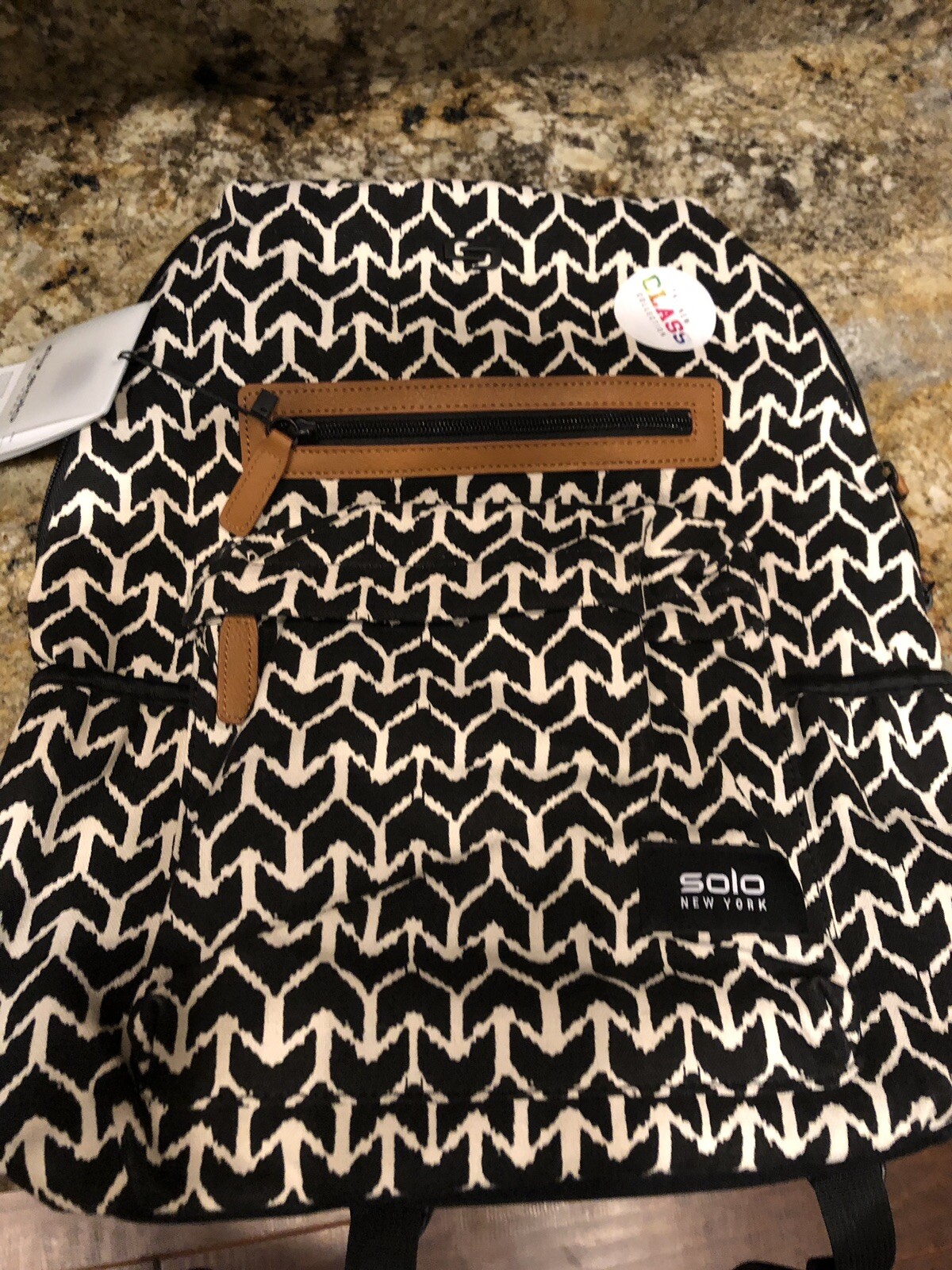 Solo New York Laptop Back Black With Beige Stripes