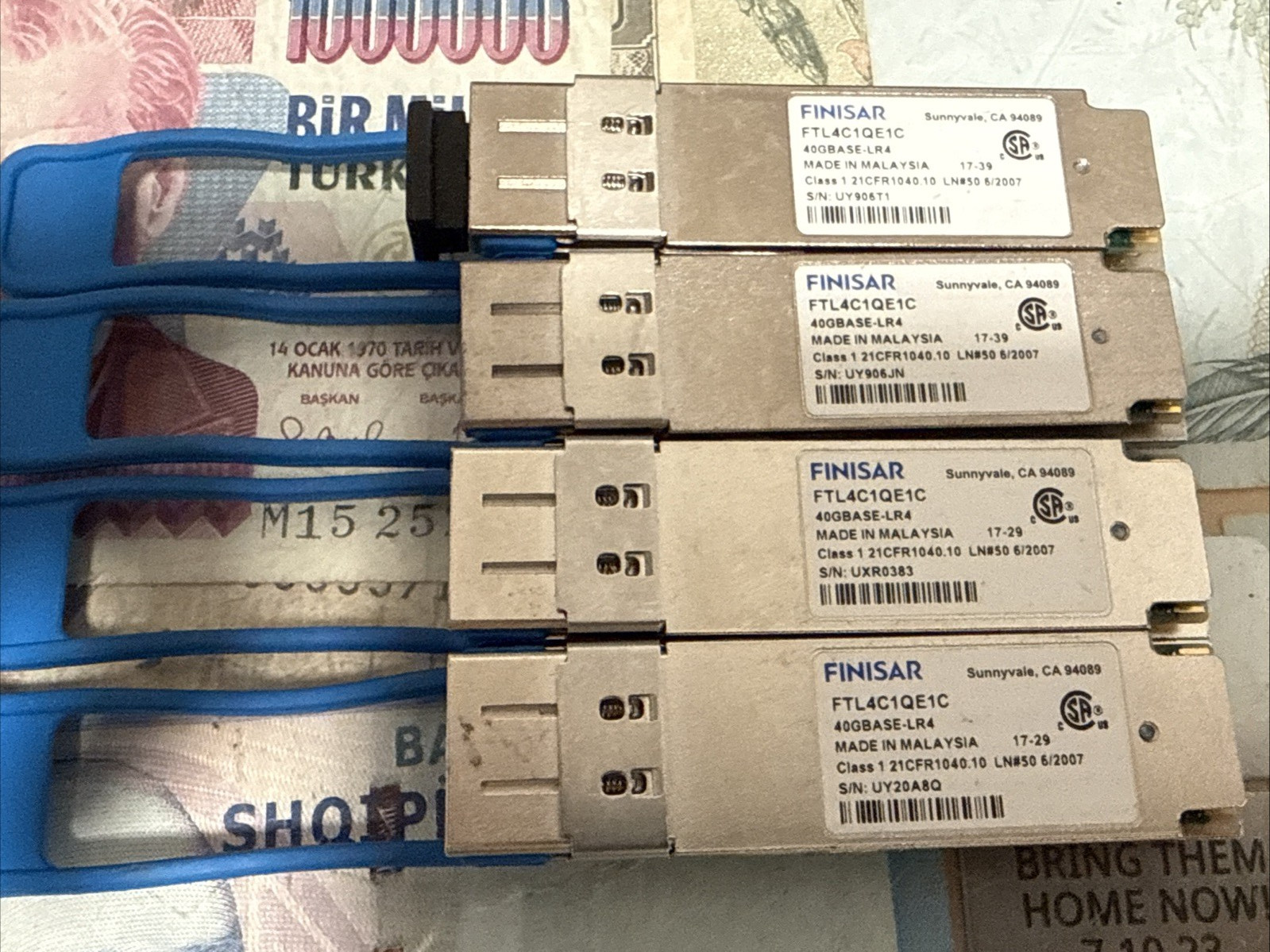 Lot of 4x Finisar QSFP-4OG-LR4 10Km SMF Optic Ethernet Transceiver FTL4C1QE1C