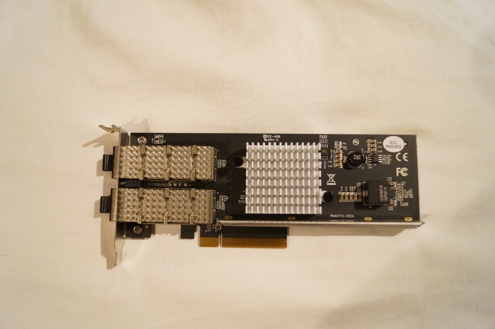 StarTech.com PEX40GQSFDPI Dual Port QSFP+ Server NIC  Intel XL710 Chip #13  A-11