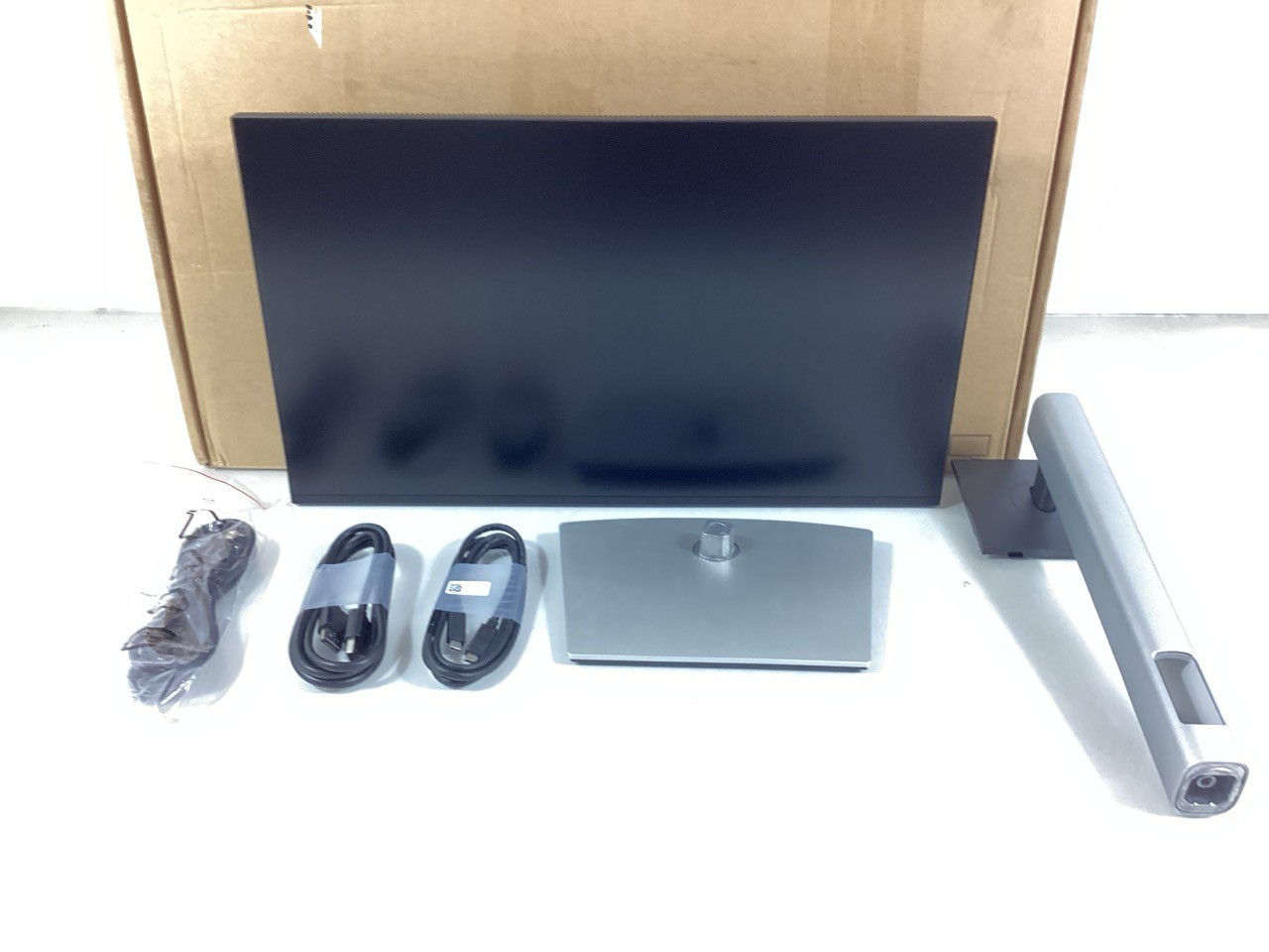 Dell 24" 1920 x 1080 FHD IPS LCD Display - 100Hz, 5ms - P2425HE