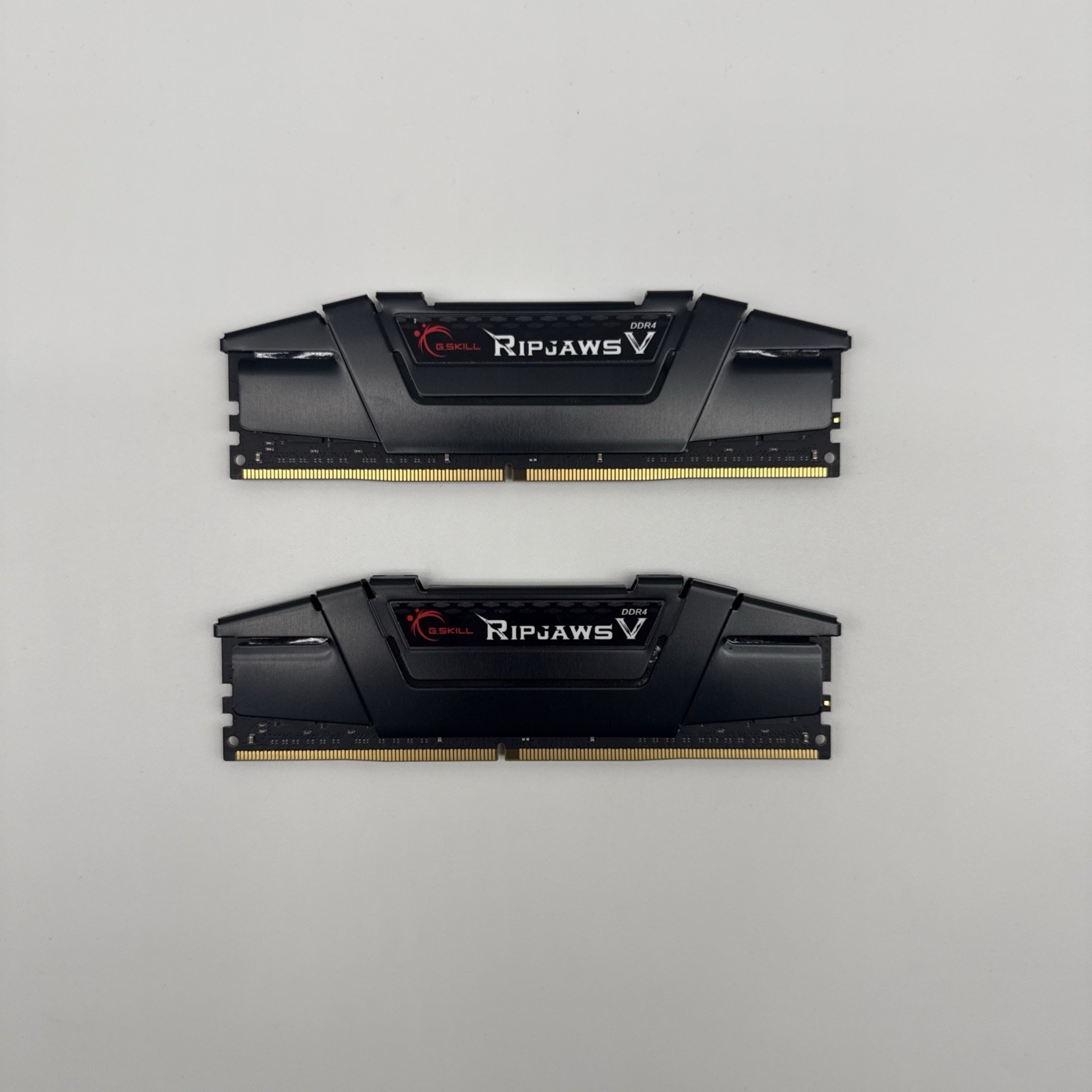 G. Skill Ripjaws v 32GB (2 x 16GB) (DDR4-3600) Memory (F43600C18D32GVK)