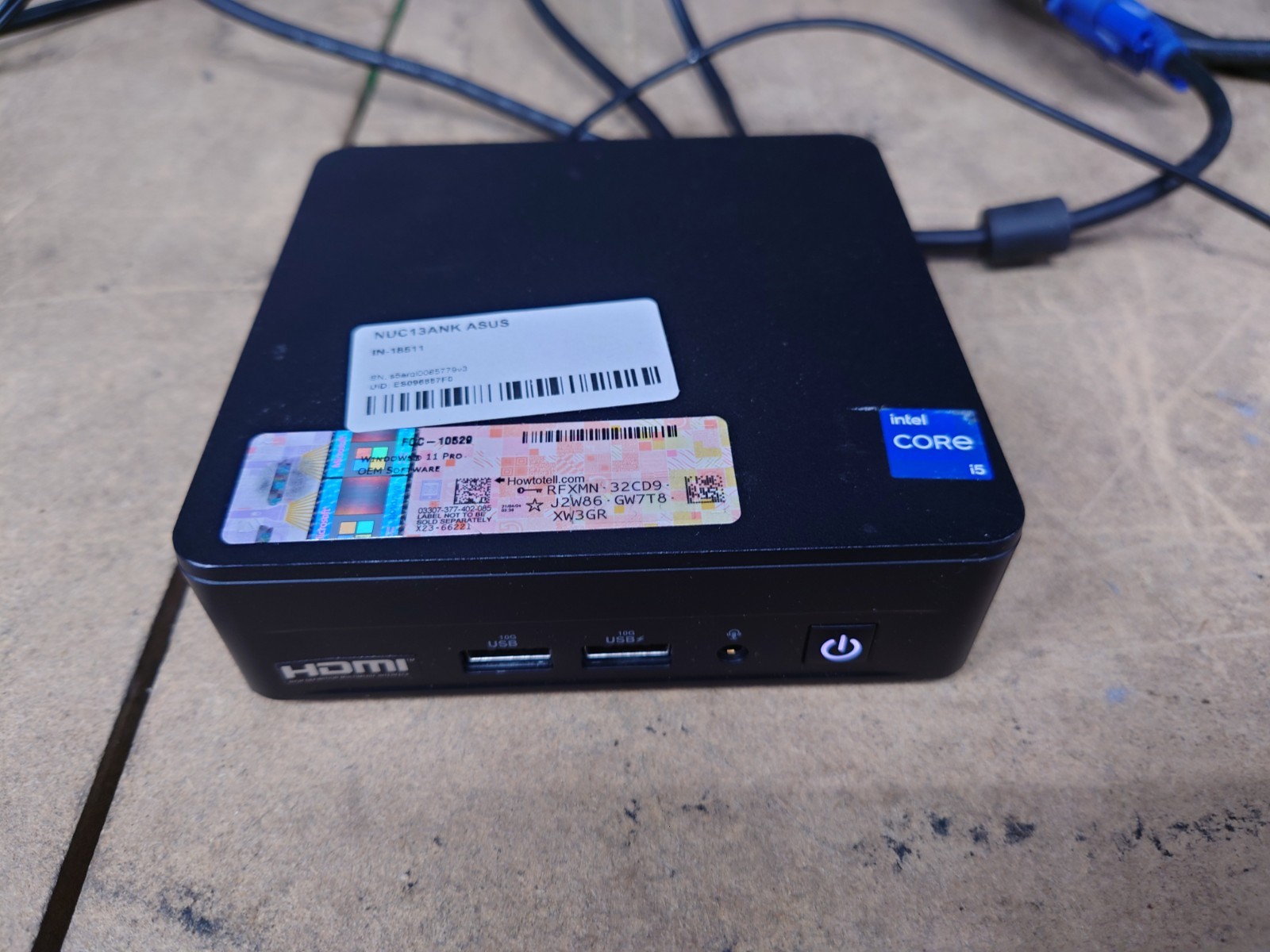 ASUS NUC13ANK Mini PC i5-1340P 16GB RAM 256GB SSD No OS
