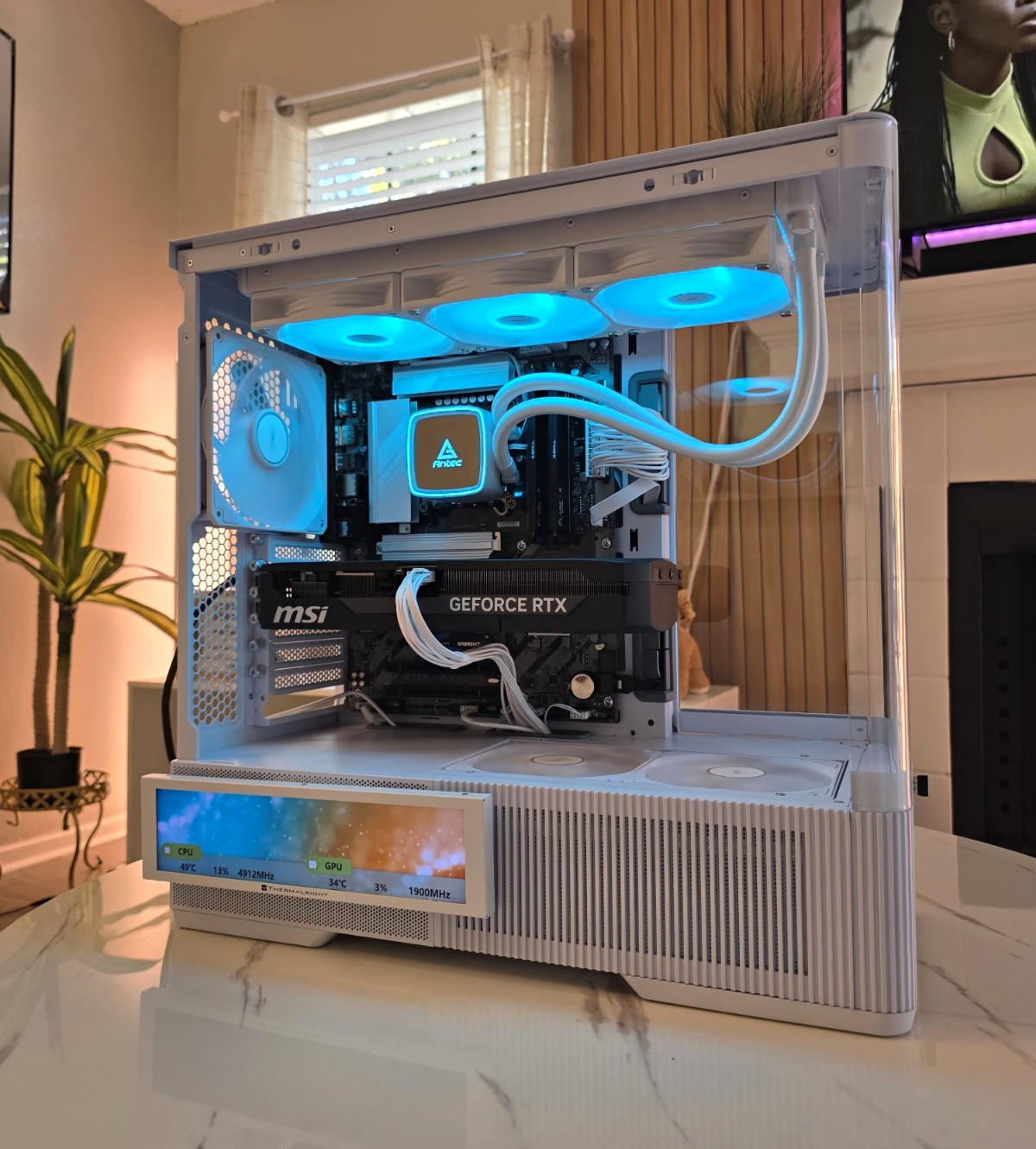 Custom White gaming pc | RTX 5070  | intel U5 250k+ | 32gb DDR5 ram | 3.5tb SSD
