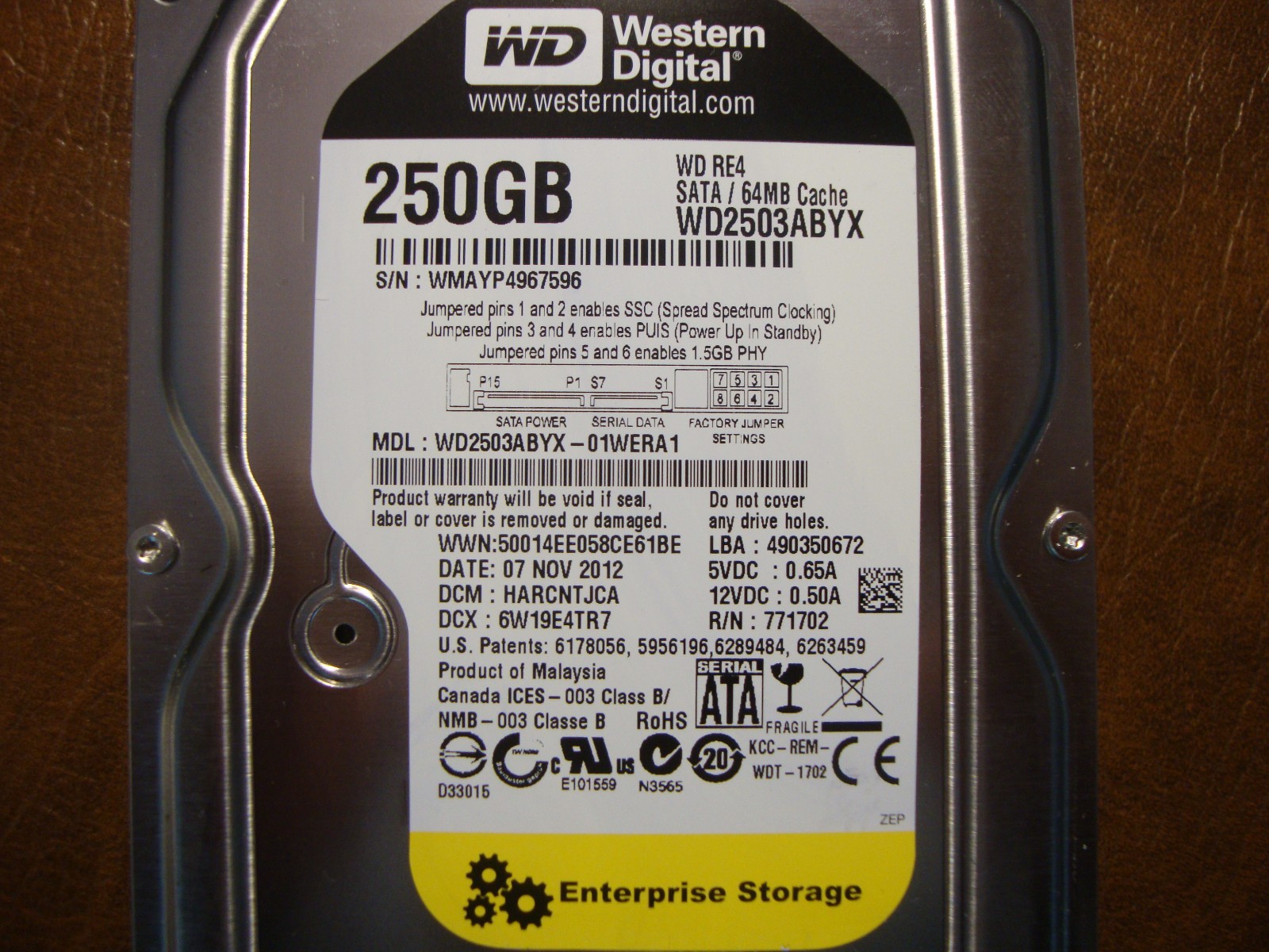 Western Digital WD2503ABYX-01WERA1 DCM:HARCNTJCA 250gb 3.5" Sata HDD