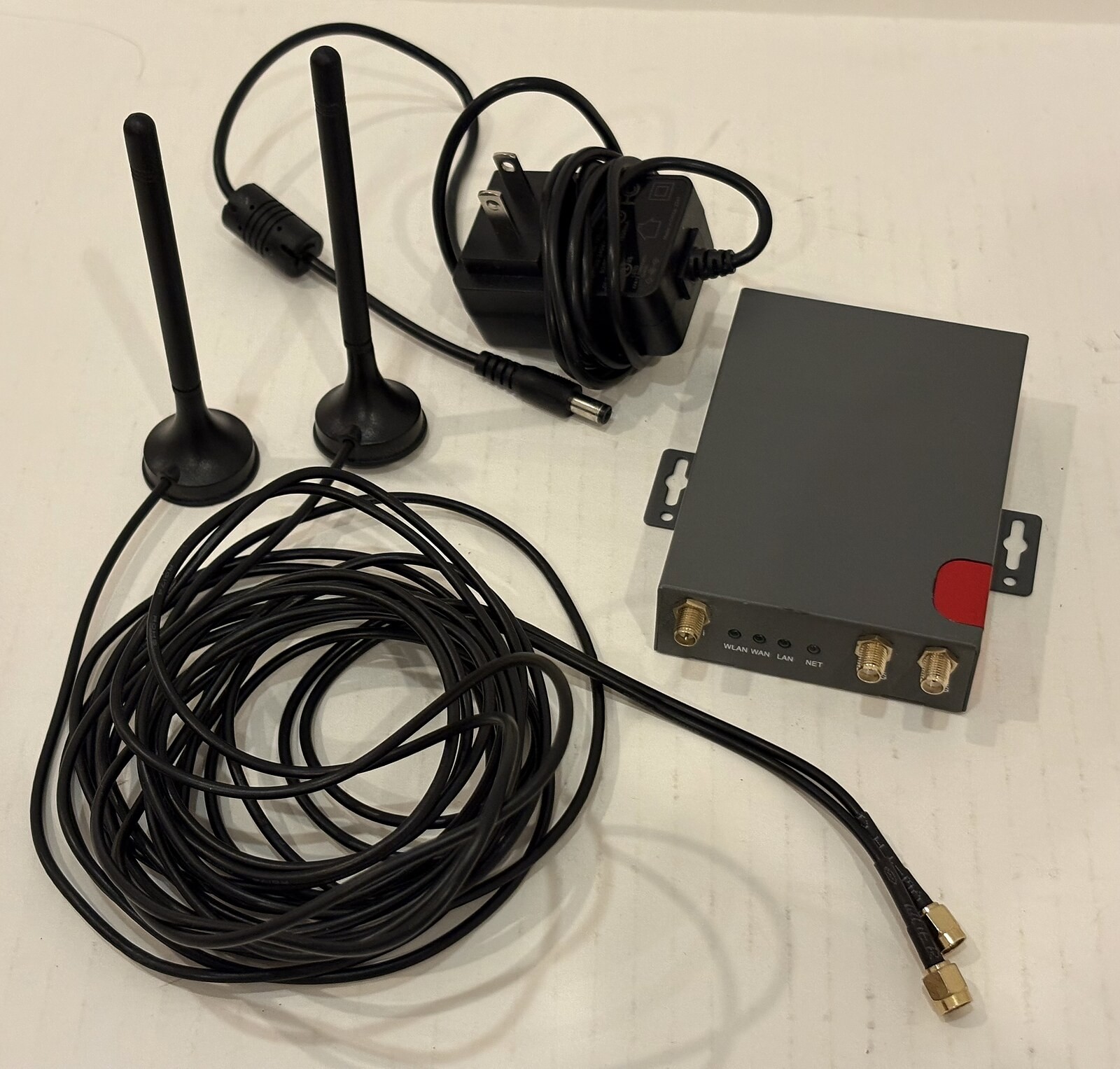 WTI DataLinQ 4200 LTE Router Gateway Quectel EC25 Dual SIM Verizon ATT T-Mobile
