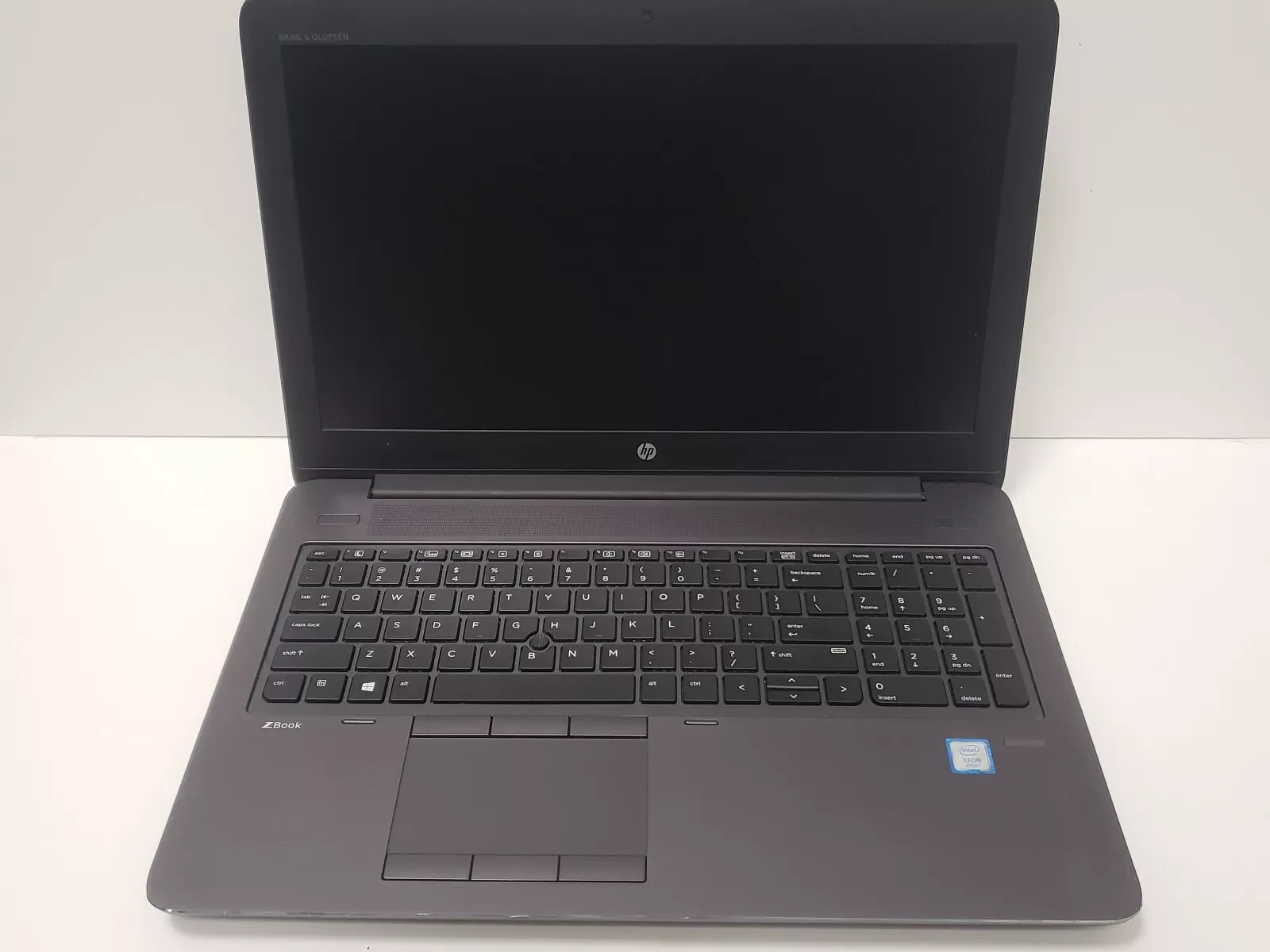 HP ZBook 15 G4 15.6" Xeon E3-1505M v6 16GB RAM 512GB SSD Quadro M2200 Win 11 Pro