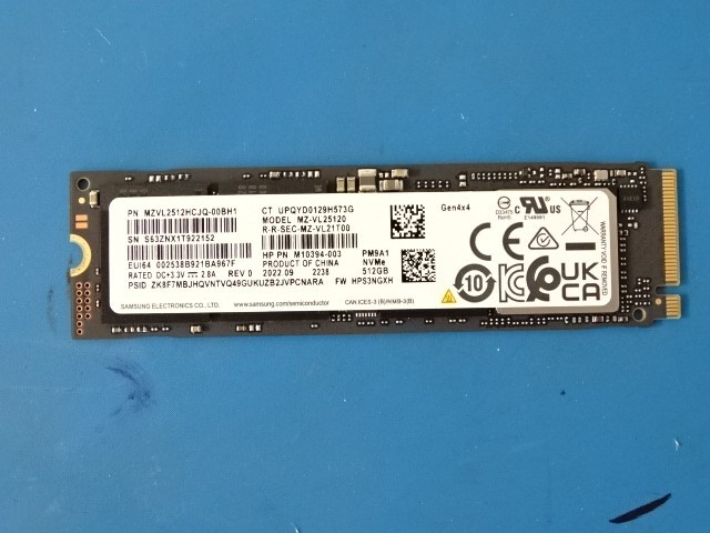 Samsung PM9A1 512GB PCIe Gen4x4 M.2 2280 NVMe SSD MZVL2512HCJQ-00BH1