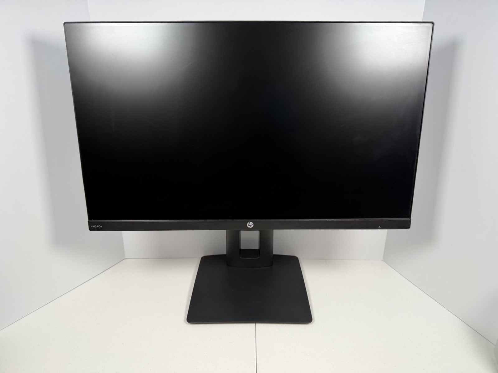 2021 hp VH240a 60, 5cm, 23.8-inch Diagonal Monitor Works NO POWER CORD