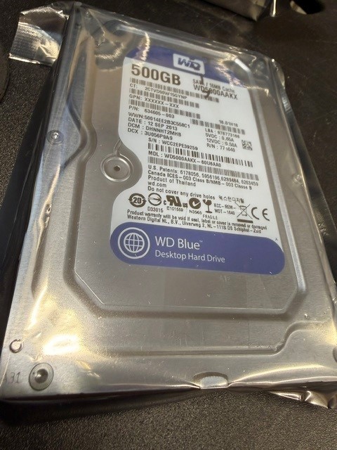 HP WD5000AAKX-60U6AA0 500GB 3.5" 6Gb/s 7.2K RPM SATA Hard Drive P/N: 634605-003