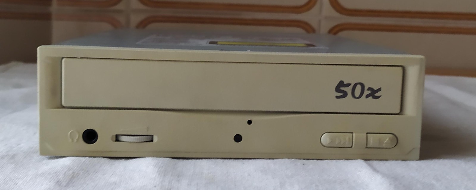 Vintage AFREEY CD-2050E CD-ROM Player