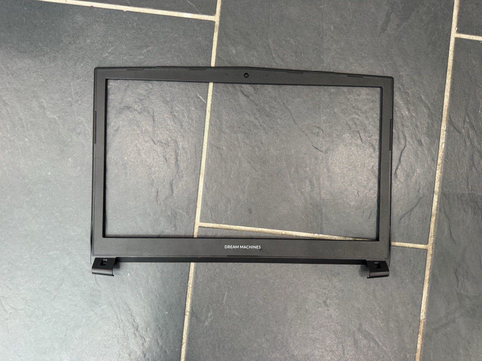 Clevo N850HZ Laptop LCD Front Bezel Frame – 6-39-N8501-01E-1 Screen Surround