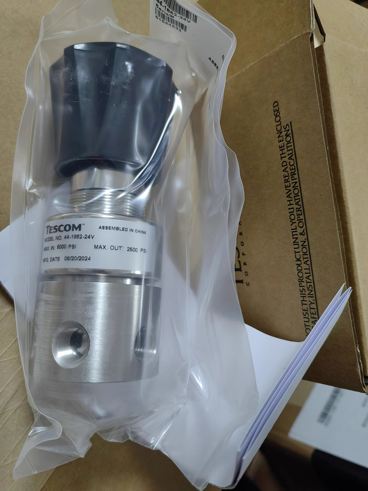 1pcs NEW TESCOM Pressure Regulator Valve 44-1862-24V fedex or DHL