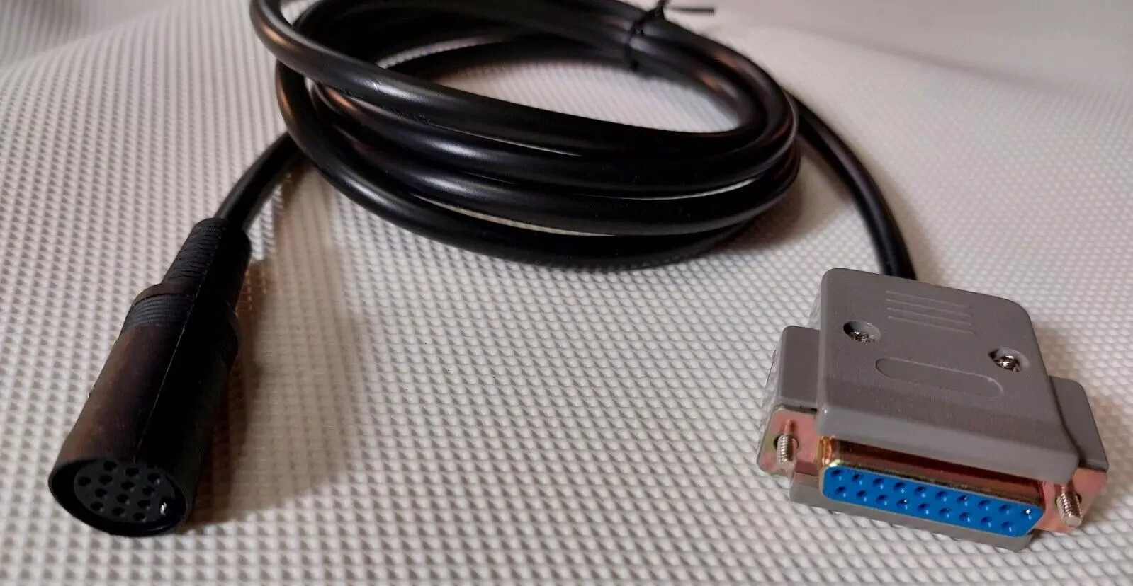 Atari Falcon 030 Video Cable SC1224 DB19 RGB Connection Without Audio Monitor