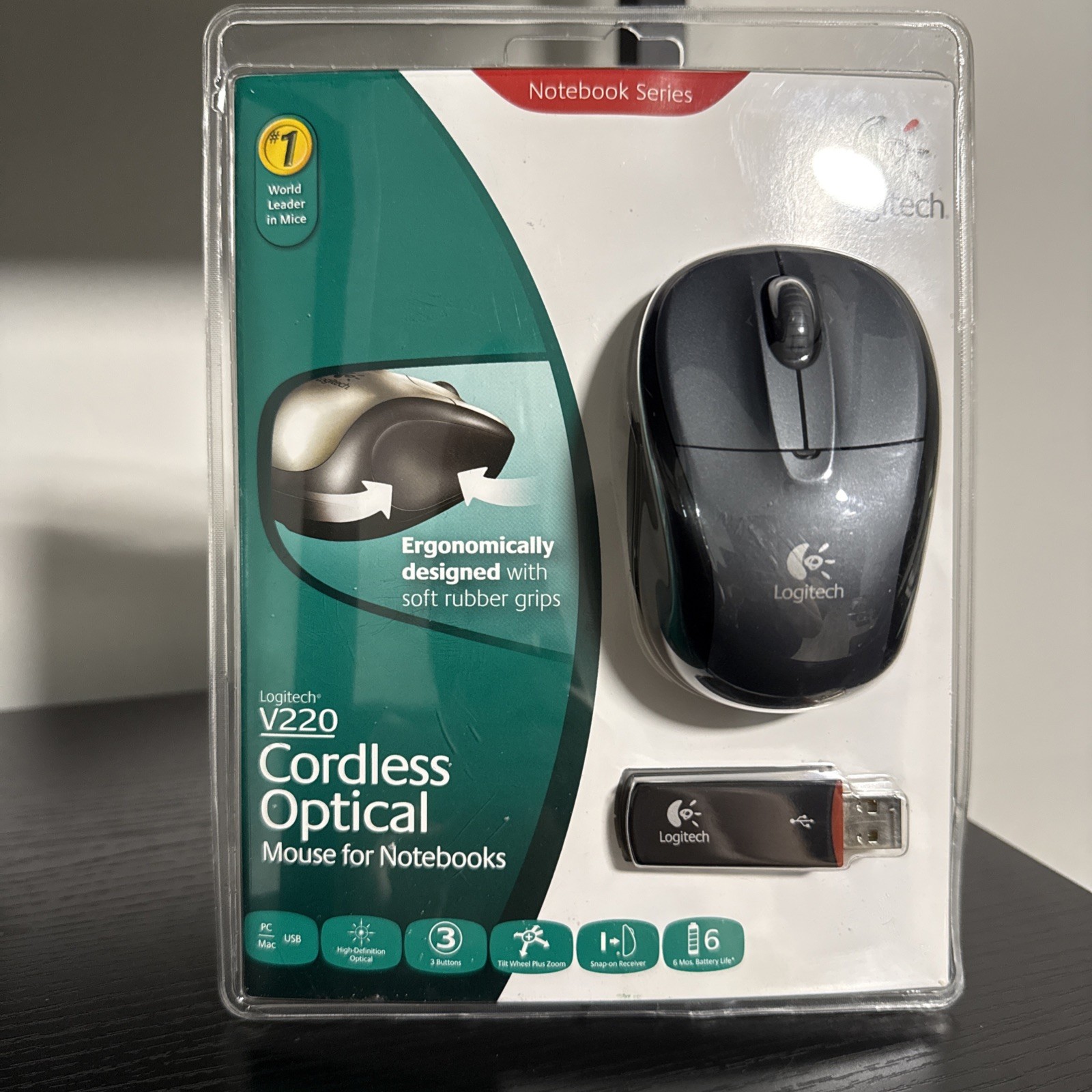 Logitech V220 Cordless Optical Mouse Notebook Series Black NEW in Sealed Package