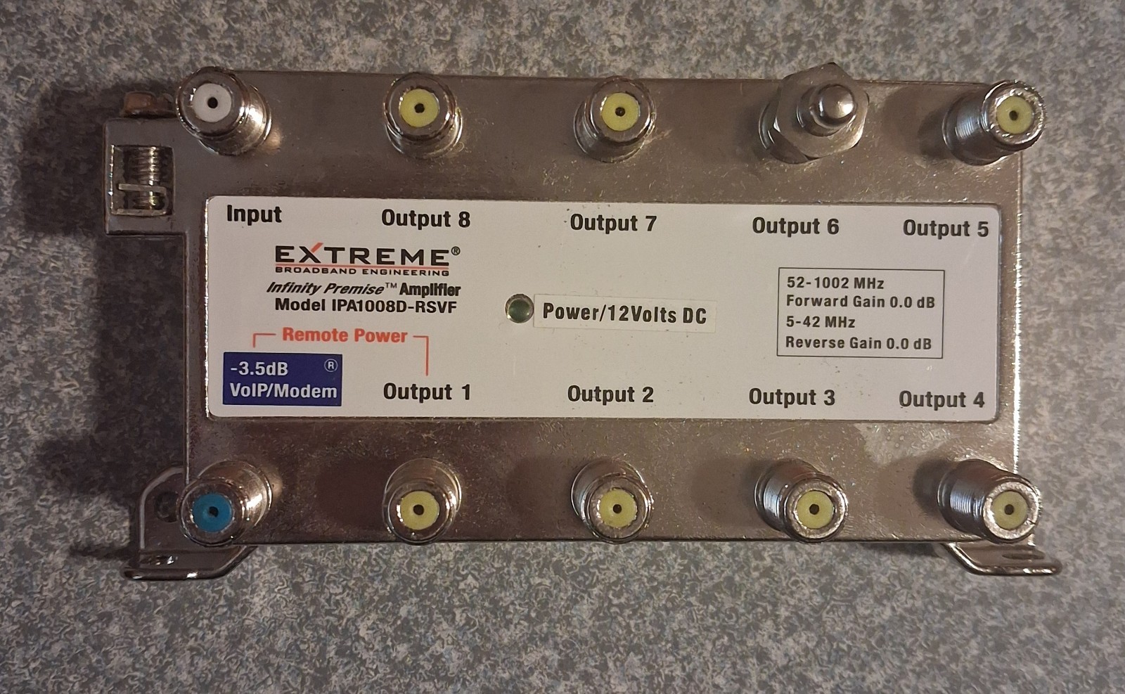 Extreme IPA1008D-RSVF Infinity Premise Cable Amplifier 8-way Splitter Connector
