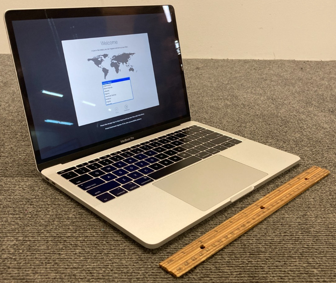 Apple MacBook Pro A1708 MPXQ2LL/A 2017 13.3" Laptop i5-7th 16GB RAM 256GB NVMe