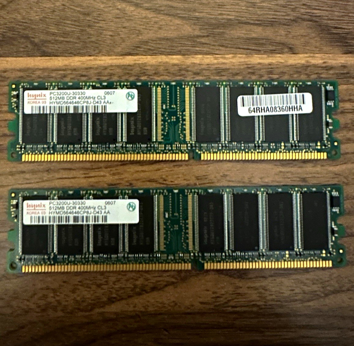 Hynix 1GB Kit (2x512MB) DDR1 PC-3200 DDR-400 CL3 184-Pin DIMM