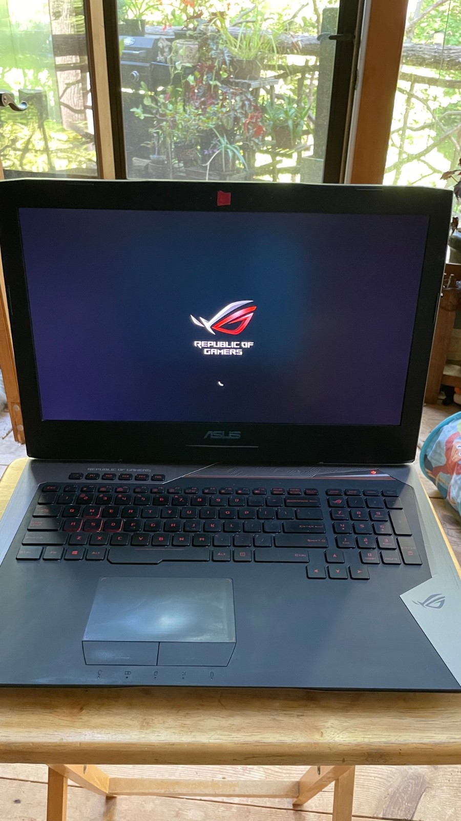 Asus g752vs, i7-6820k, 8gb gtx1070, 32gb ddr4, 17.3"