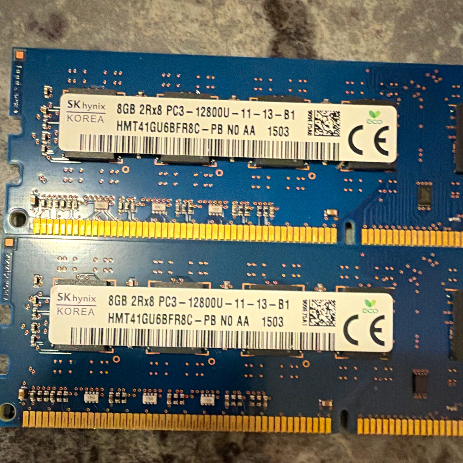 SK hynix 16GB (2x8GB) DDR3 DIMM PC3-12800U 240-Pin Unbuffered RAM