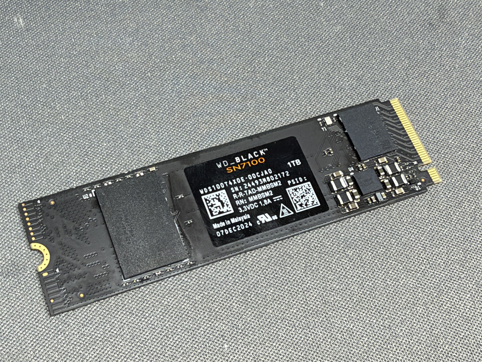 SanDisk WD_BLACK SN7100 1TB NVMe M.2 2280 Internal SSD 