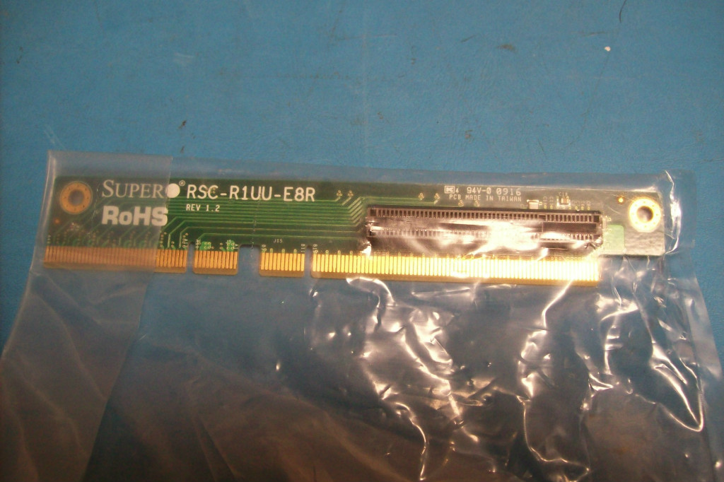 SUPERMICRO RSC-R1UU-E8R  NEW