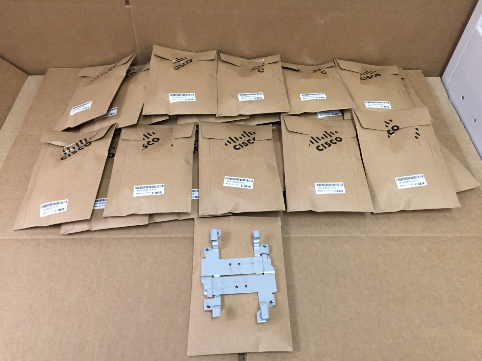 Lot of 23 New Cisco 800-26066-03 A0+ Mounting Bracket