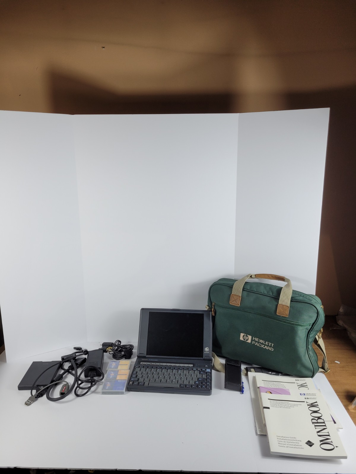 Hewlett Packard HP Omnibook 800CT Notebook Laptop Fully Functional Ships Free 
