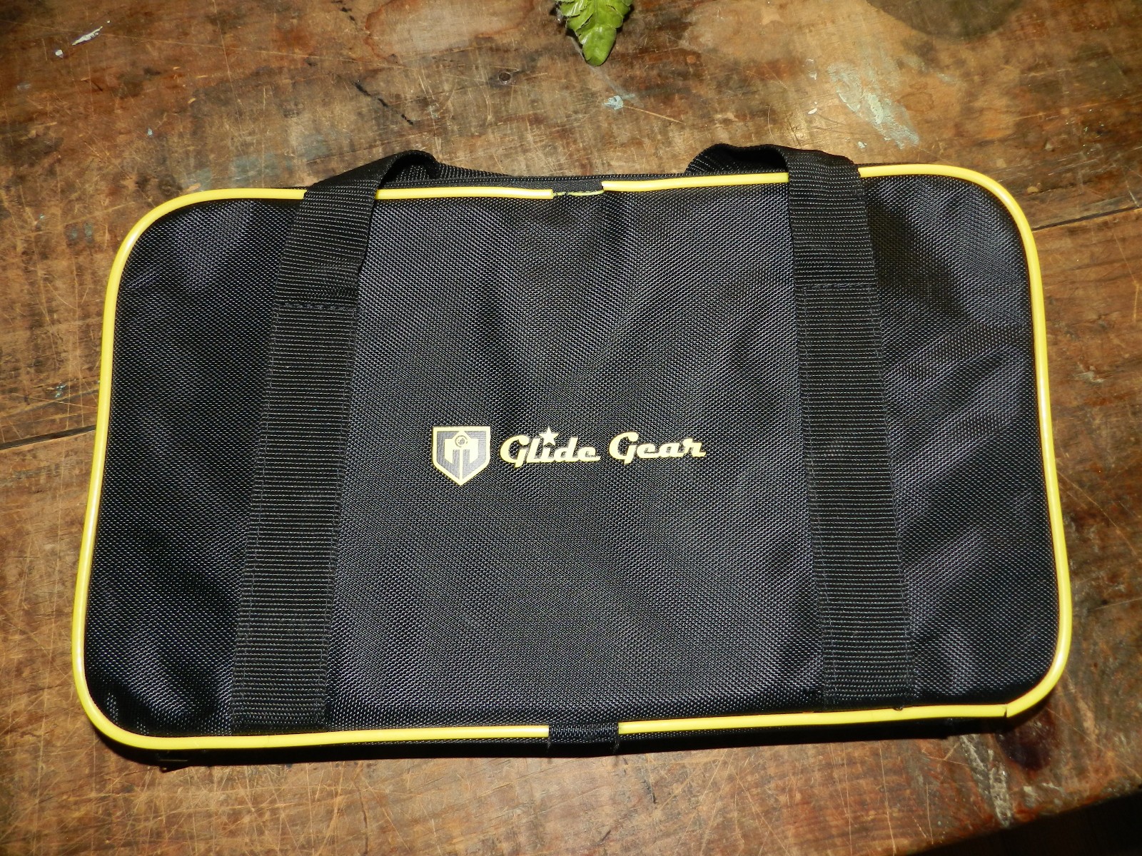 Glide Gear TMP 50 Tablet/ Smartphone Teleprompter with Carrying Case