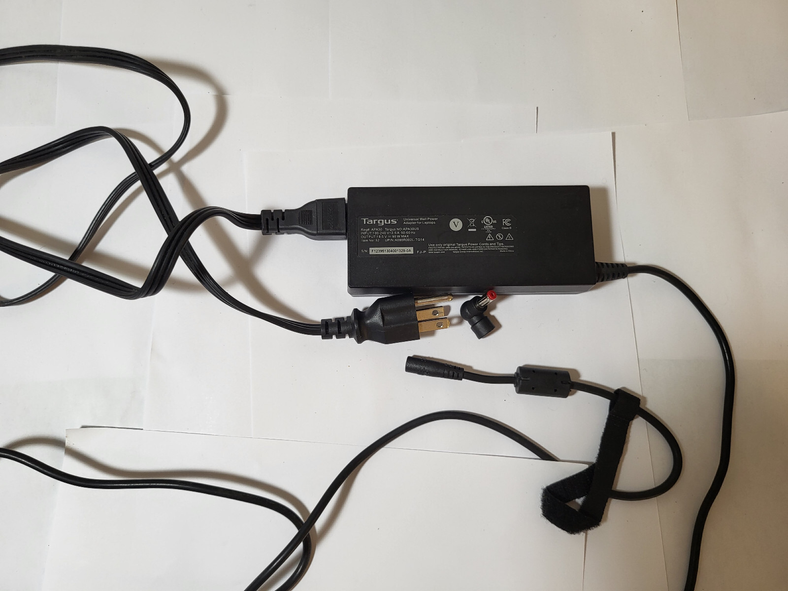 Targus APA30US 90W Universal Laptop Charger