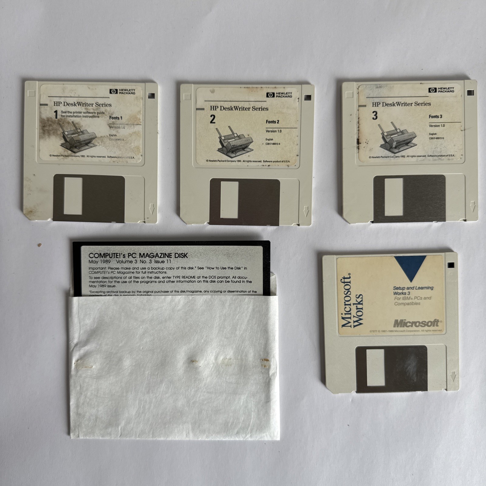 Vintage Floppy Disk Lot 3.5” & 5.25” HP DeskWriter Microsoft Works COMPUTE