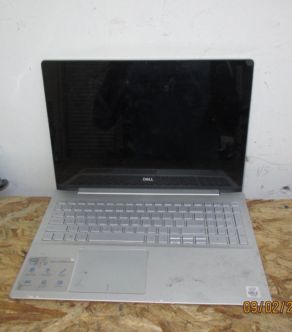 Dell INSPIRON 7591 15.6" 2-IN-1 @ i5-10TH 16GB RAM 256GB SSD W11P LAPTOP.